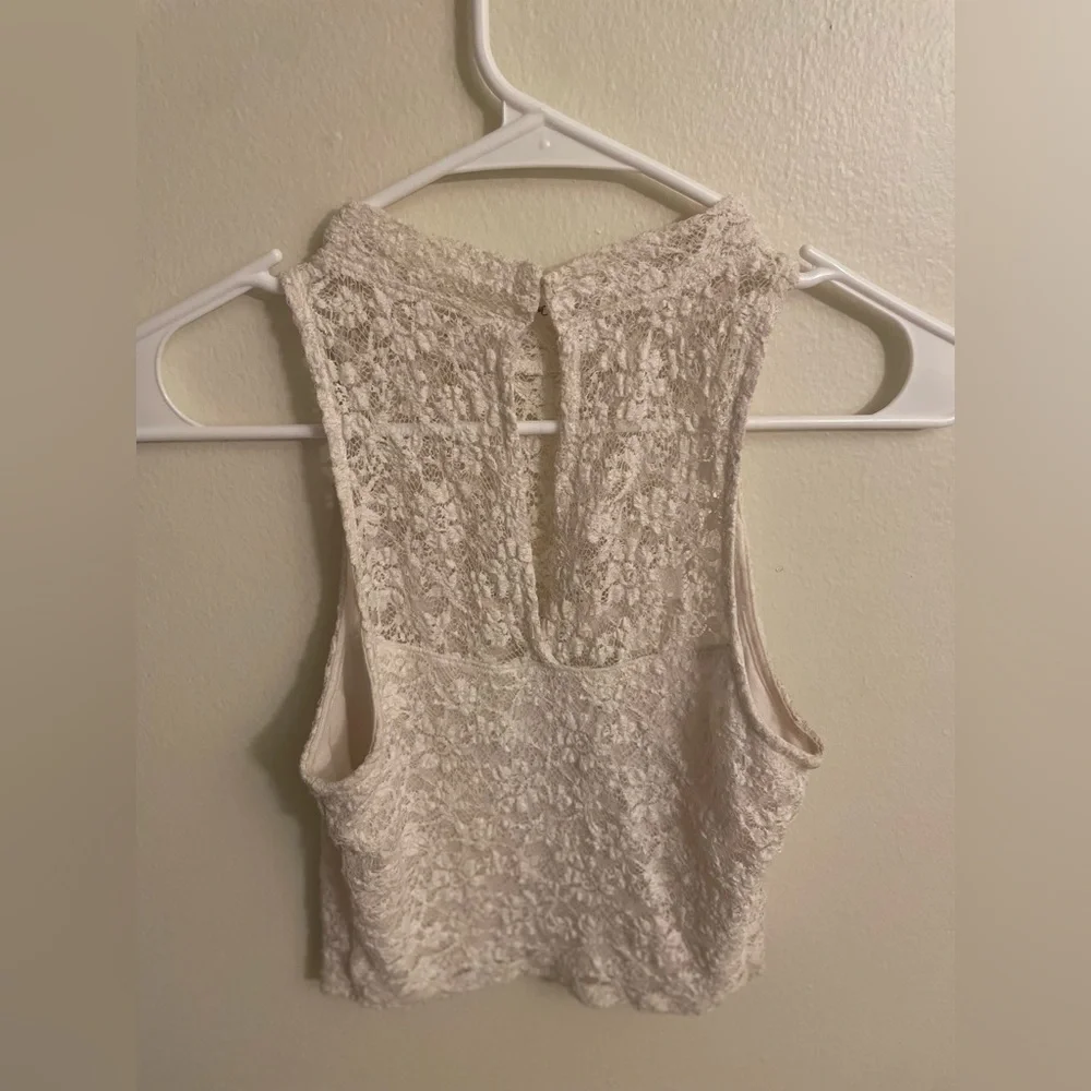 Crop top - Picture 2 of 2